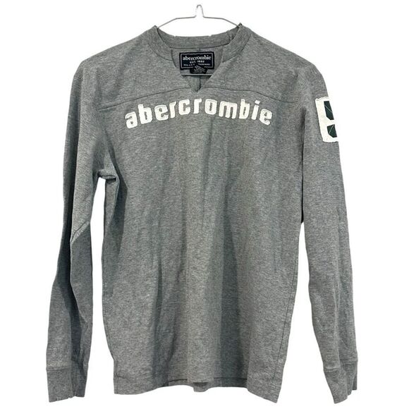 Gray Abercrombie Kids Pullover Sweatshirt Size Large Distressed Leisure Comfort - Picture 1 of 7